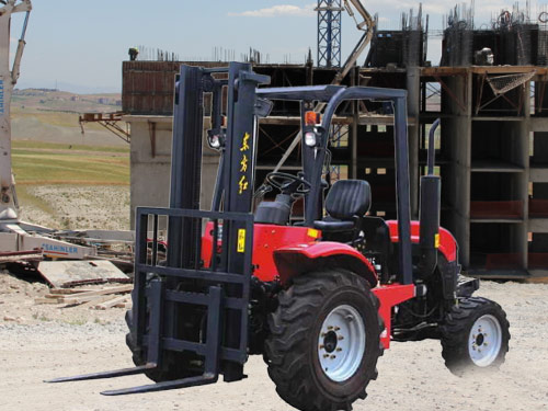 AĞABEYLİ Konya arazi forklifti kiralama traktör forklifti kiralama